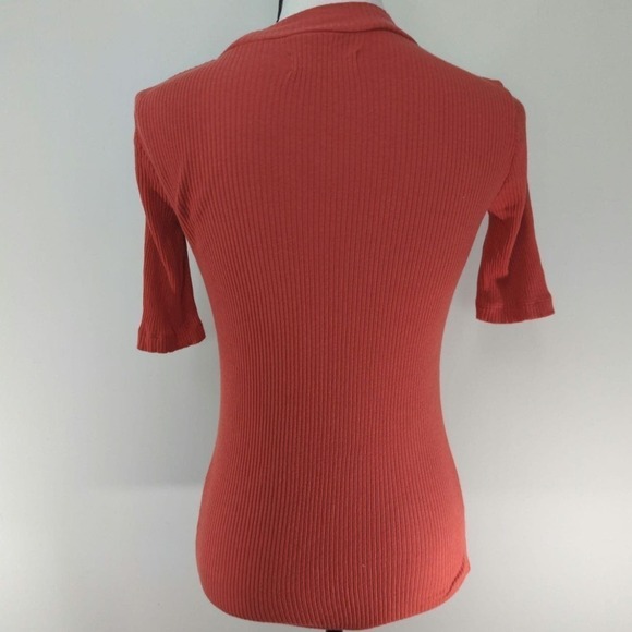 Abercrombie & Fitch Ribbed High Neck Short Sleeves Orange Top - Picture 6 of 8